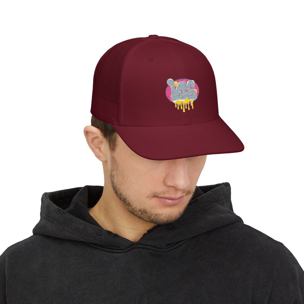 Cute Cat Embroidered Snapback Trucker Cap, Cat Lover Gift, Animal Hat, Adjustable Cap for Summer, Fashionable Headwear, Unique Accessories